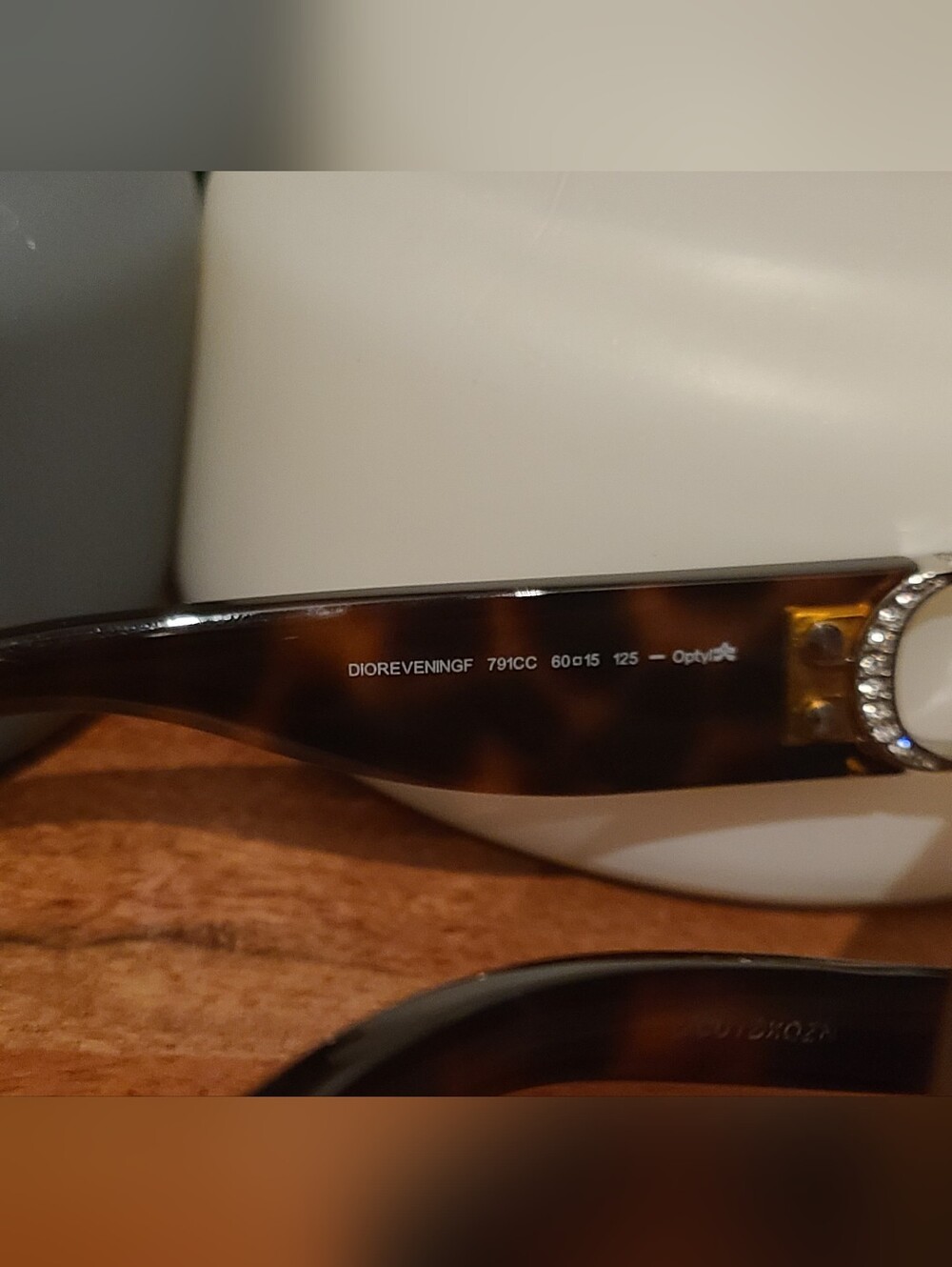 Dior Women's Oversized Tortoiseshell Sunglasses with Crystal 'D' Accent - Picture 7 of 11